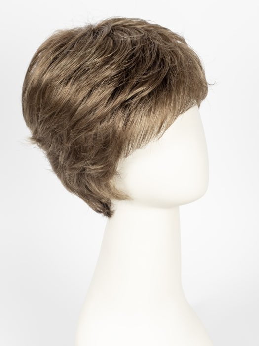 Raquel Welch Winner Wig, Average Cap