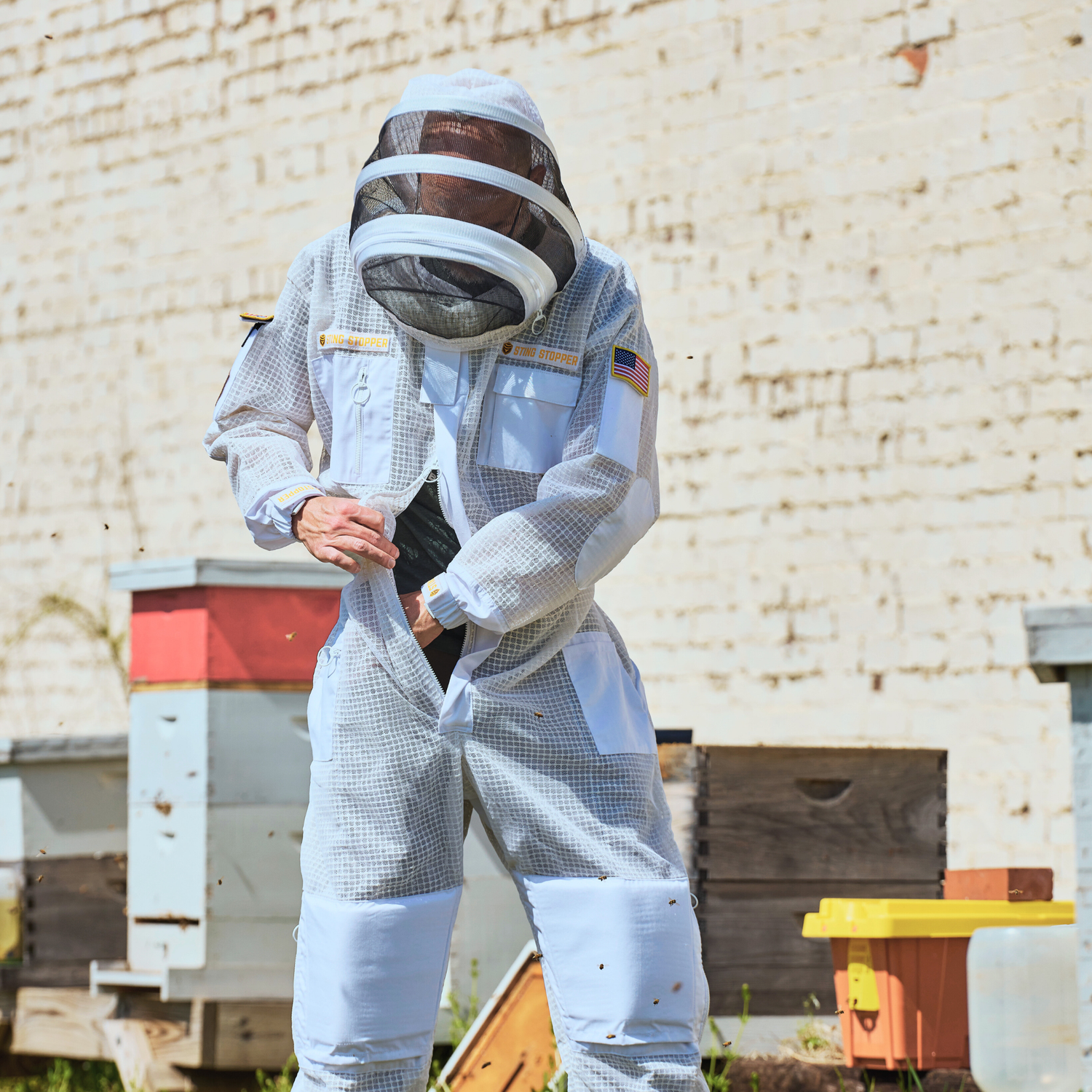 Sting Stopper Professional Ventilated Beekeeping Suit - Beekeeper White