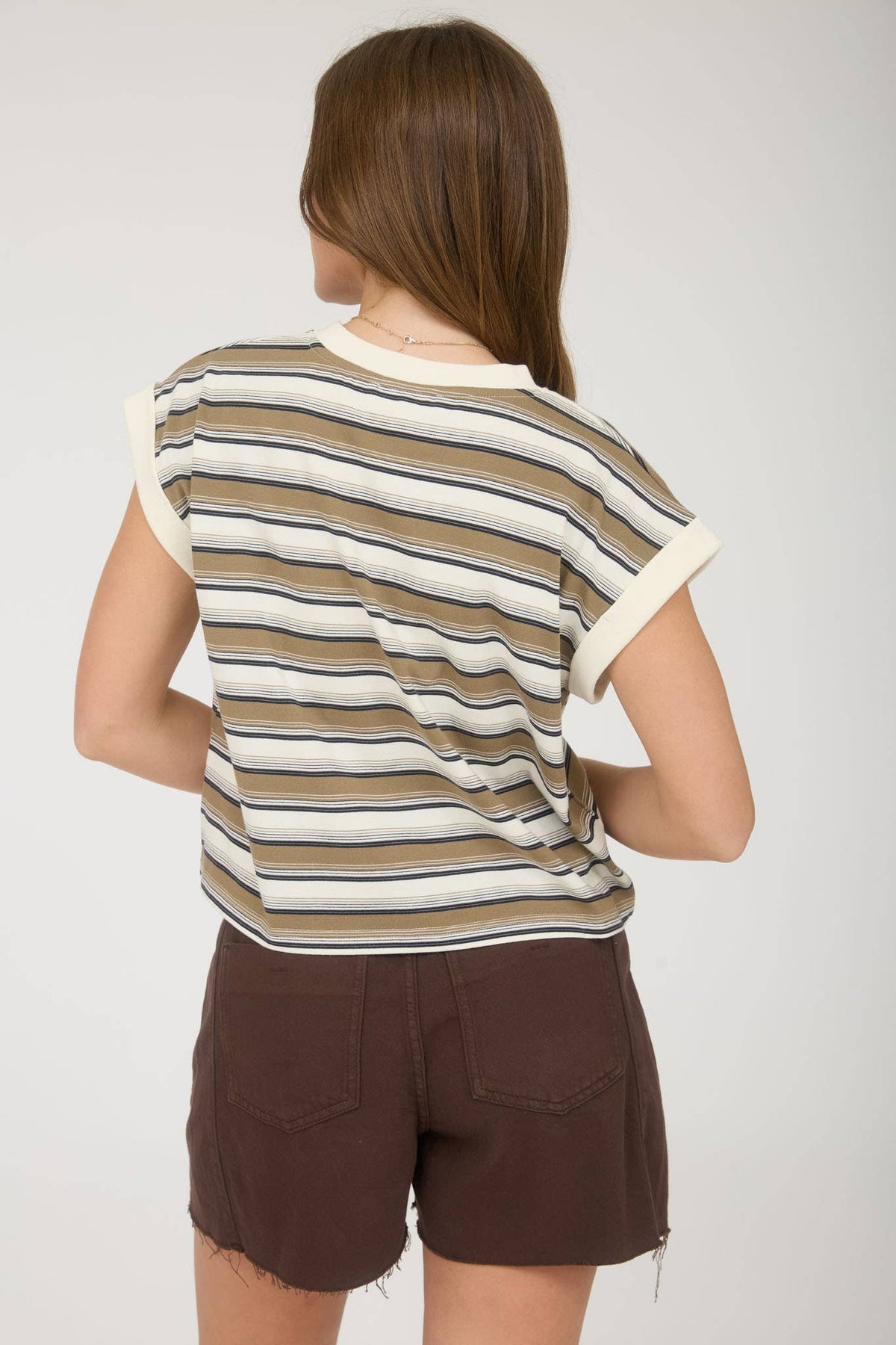 MULTI-COLOR STRIPE CREWNECK SLEEVELESS KNIT TOP